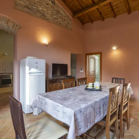 A Ca' De Giu - Tve171 By Interhome *